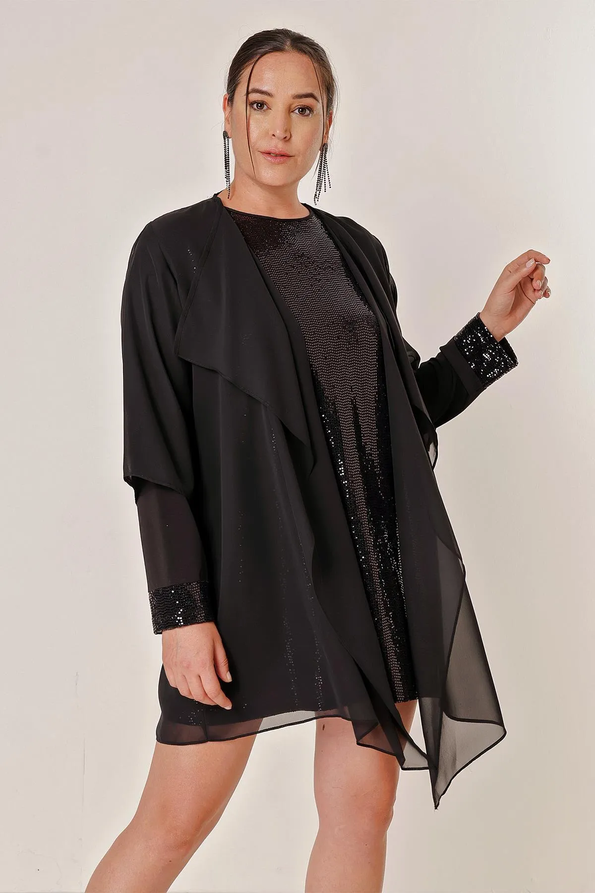 By Saygı  ifon Pulpayet Plus Size 2-teiliges Set