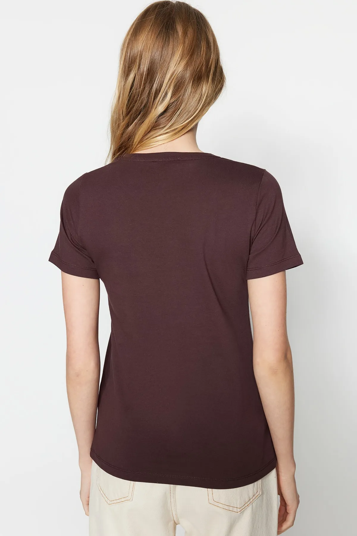 Trendyol Collection  Braun-Beige Basic-Strick-T-Shirt aus 100 % Baumwolle im 2er-Pack TWOSS20TS0141