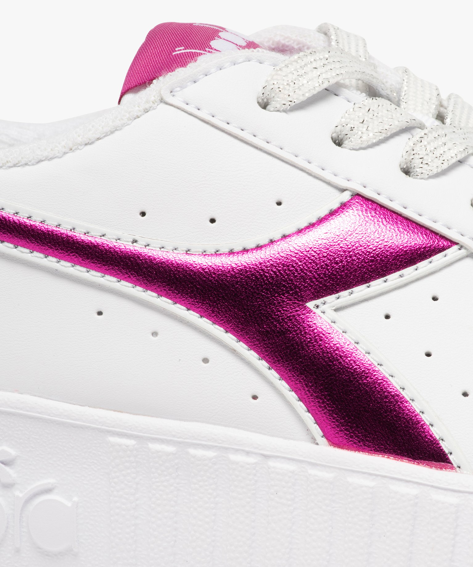 Baskets femme avec empiècements irisés - Diadora | GEMO