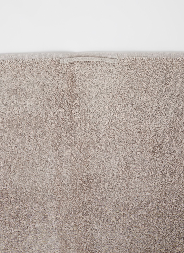 Prosop de baie Aquanova London din bumbac egiptean - 600 g/m² - 55 x 100 cm