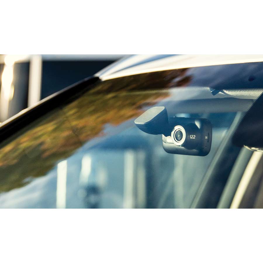 Nextbase Dashcam 122 mit 2" Display, 720p mit 30 FPS, 120° Weitwinkel, GSensor, intelligentem Parkmodus uvm. - ATU