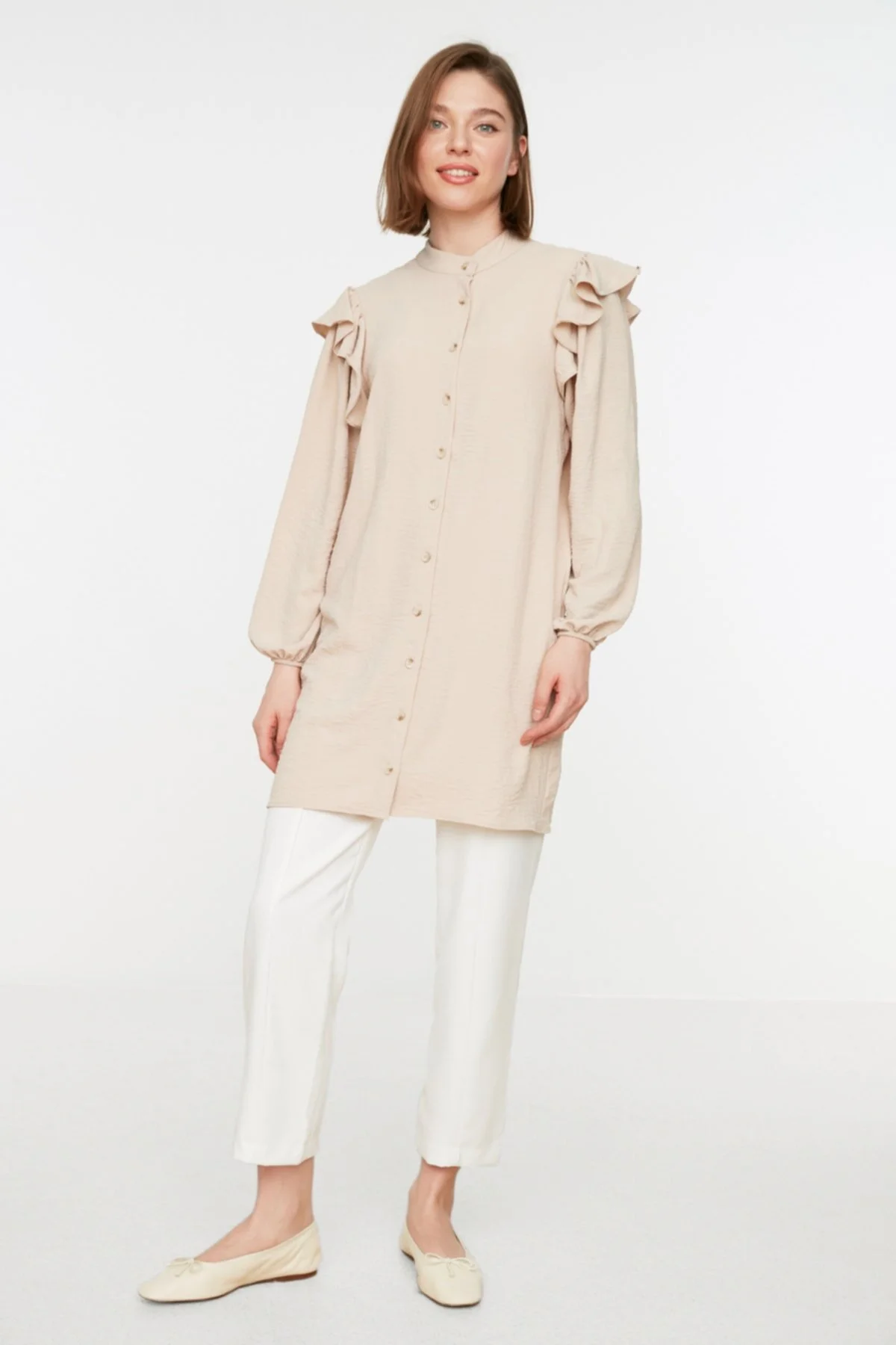 Trendyol Modest  Stone Judge – Gewebtes Hemd mit Kragen und Rüschendetail TCTSS22GO0107
