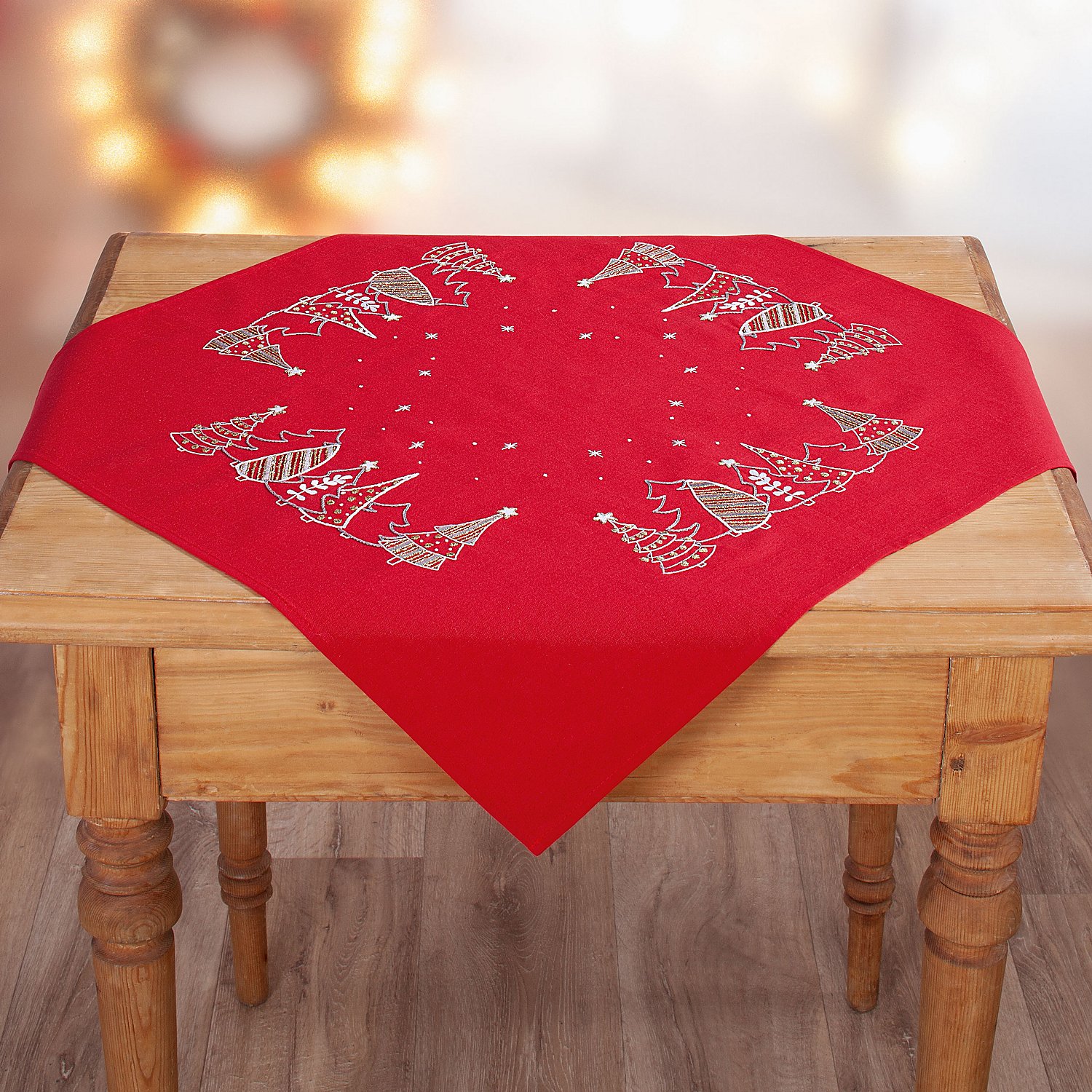Stickmitteldecke 