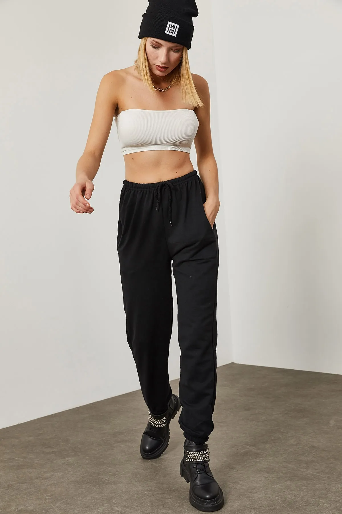 XHAN  Schwarze Damen-Jogginghose mit Spitzenbund 0YZK8-10364