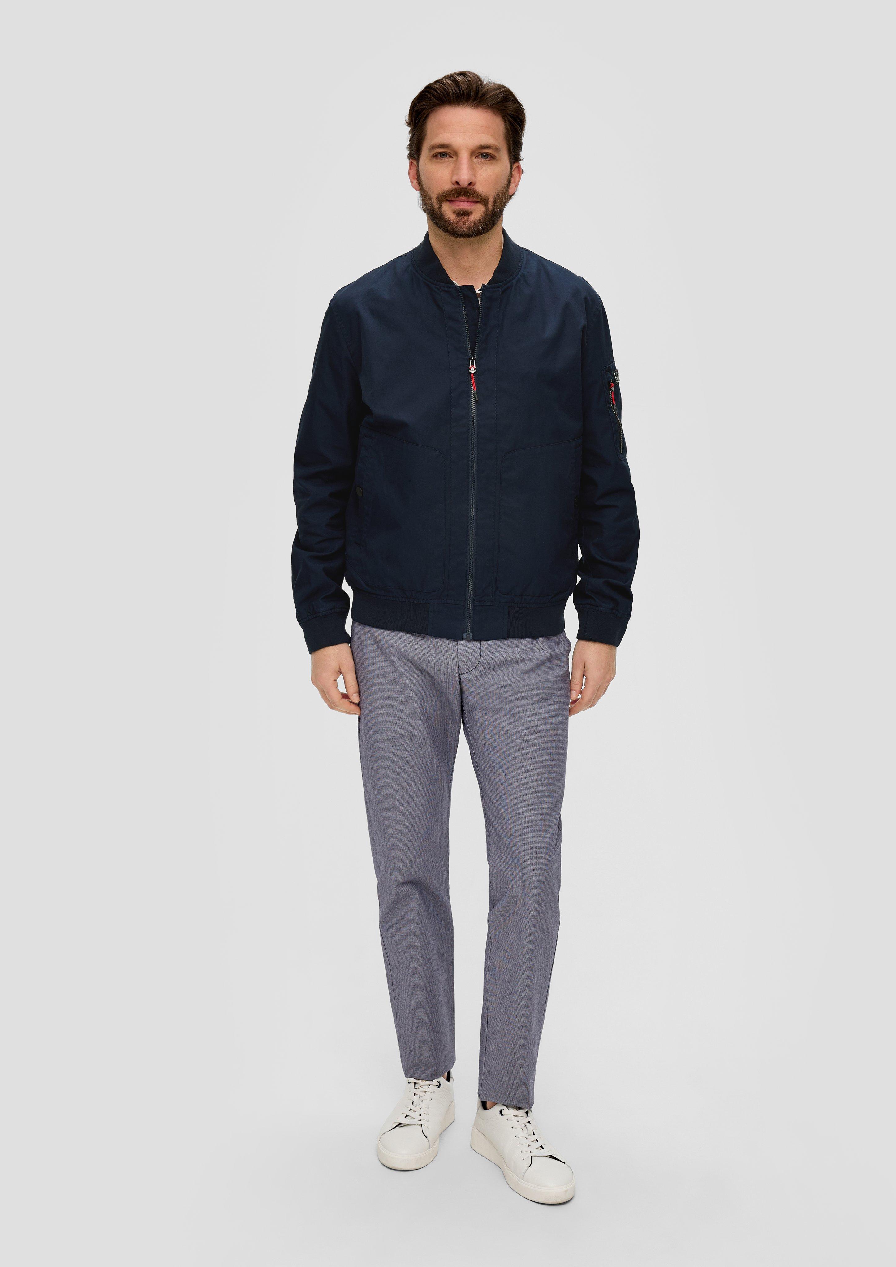 Bomberjacke mit aufgesetzten Taschen  2149036-5978