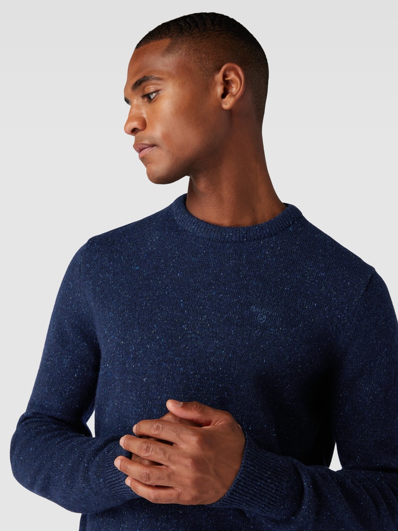Strickpullover in Melange-Optik aus Woll-Mix mit Seiden-Anteil in marineblau