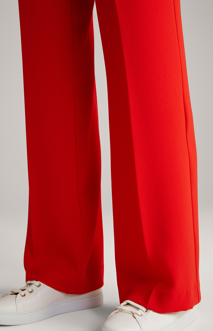 Crêpe-Marlenehose in Rot
