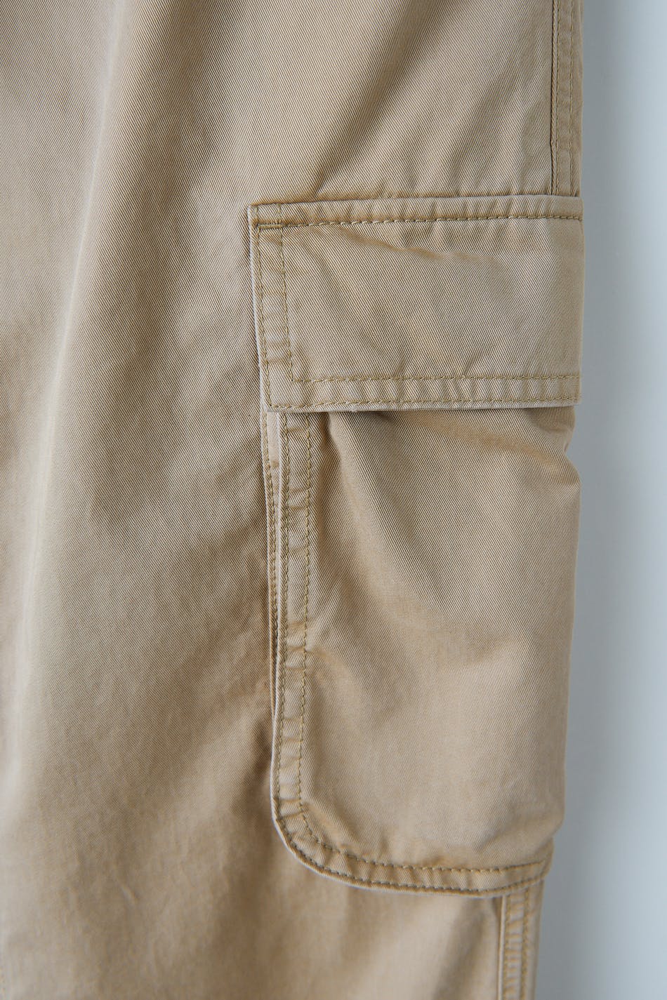 Low waist cargo jeans