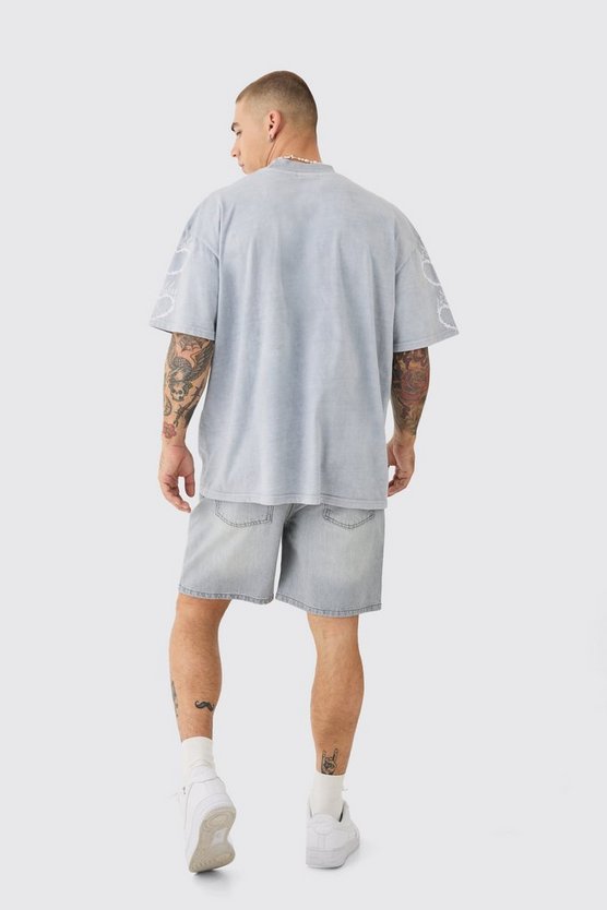 Lockere Jeansshorts in Hellgrau