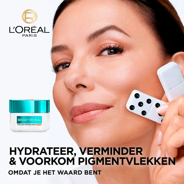 L'Oréal Paris Bright Reveal sötét foltokra SPF50 hidratáló krém 50ml, minden bőrtípusra