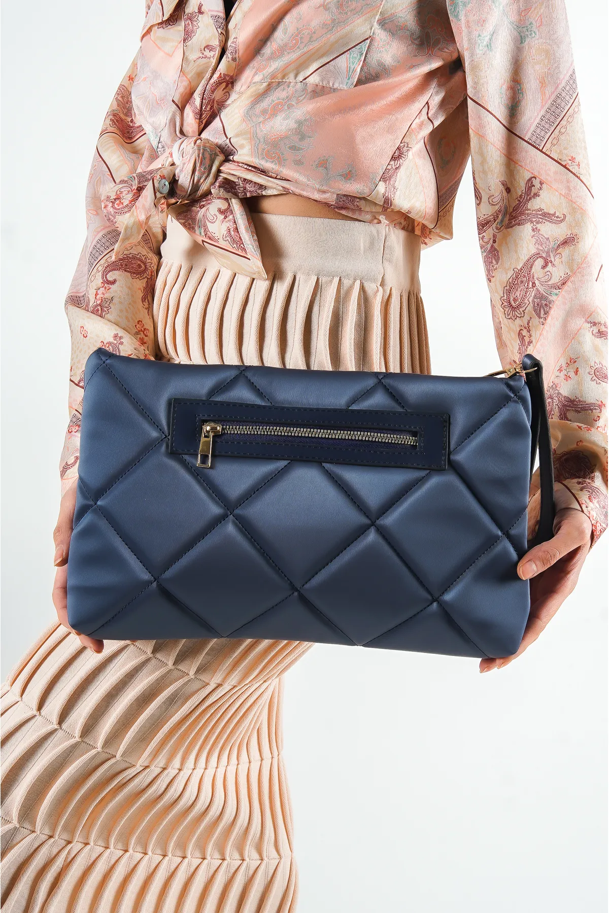 Capone Outfitters  Capone Eiffel Marineblaue Damentasche