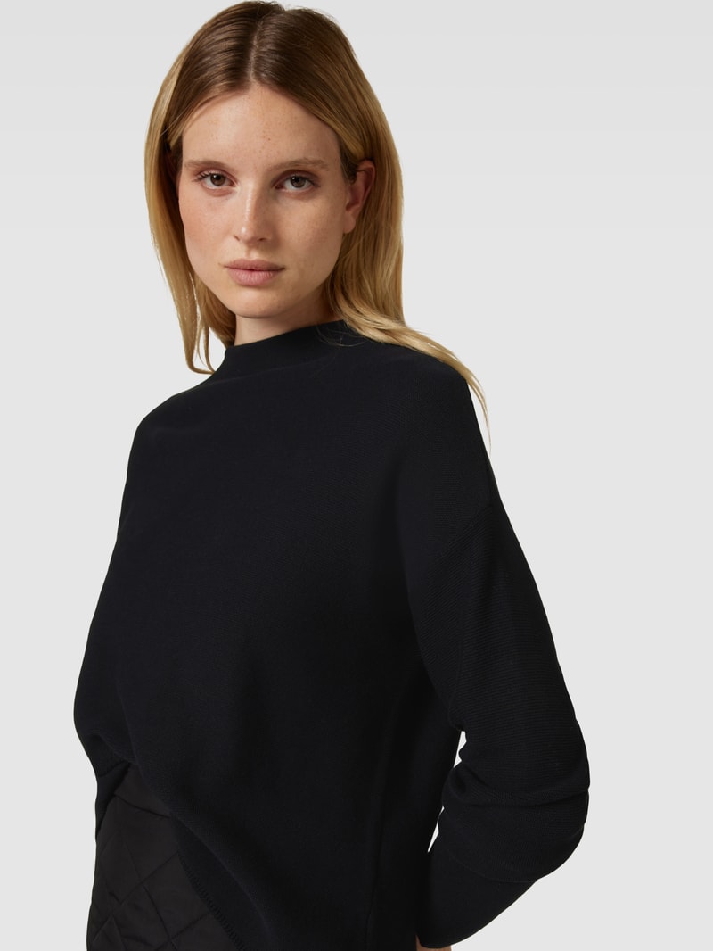 Strickpullover mit Rundhalsausschnitt Modell 'MERINAA' in schwarz