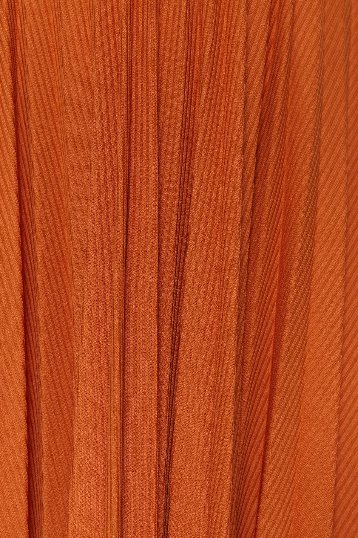 Trendyol Collection  Zimtfarbenes, offenes Taillen-/Skater-Midi-Kleid mit zweireihigen, plissierten Trägern und flexiblem Strick TWOSS20EL2729