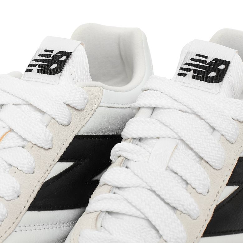 New Balance Wmns URC42LA white