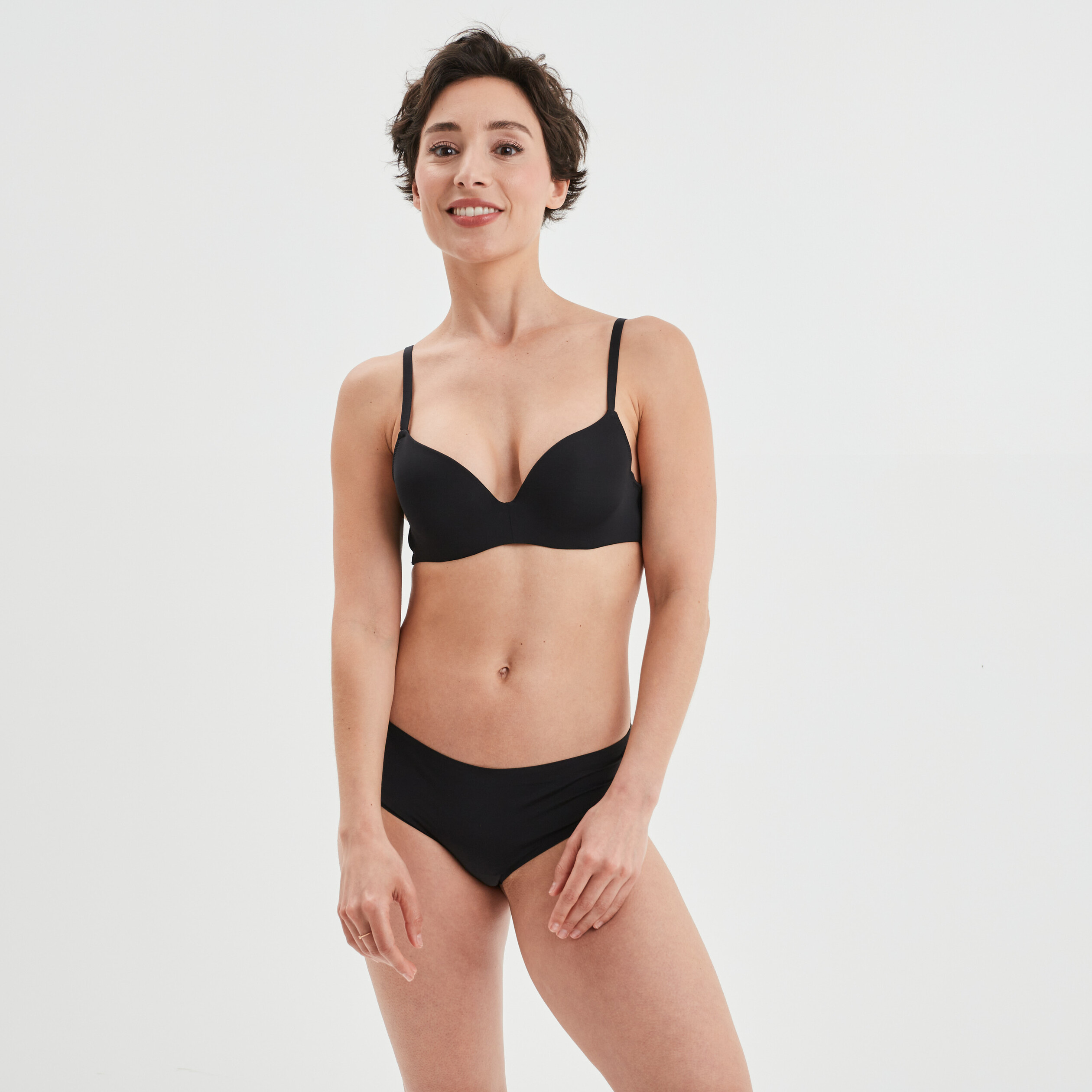 Soutien-gorge push-up microfibre noir femme | La Halle