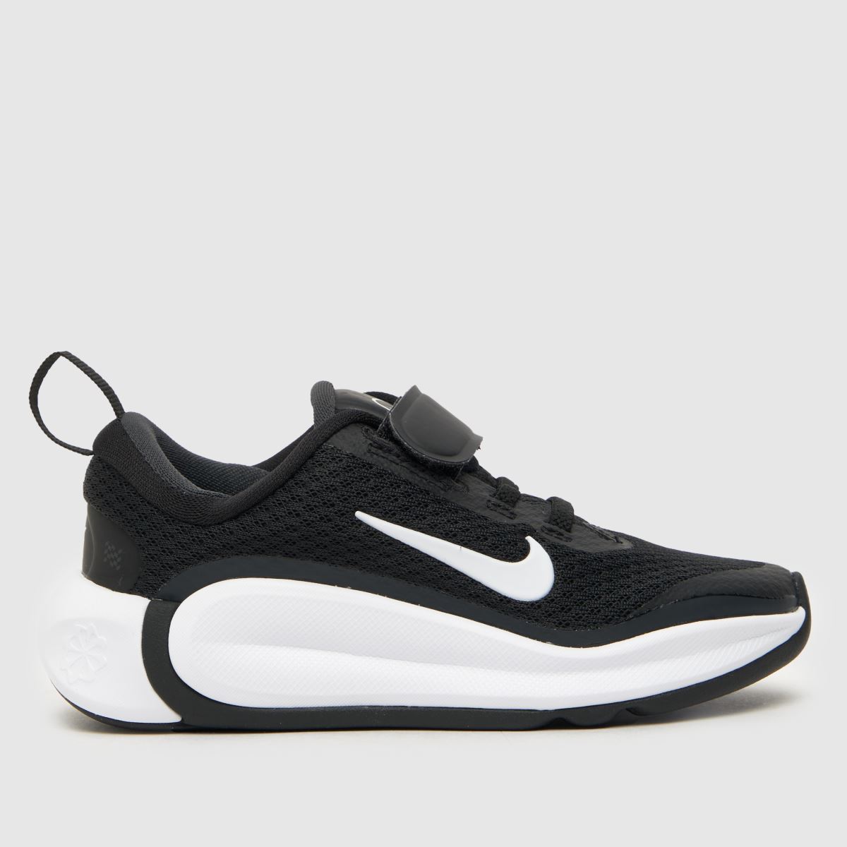 Nike svarta och vita Kidfinity Junior-träningsskor