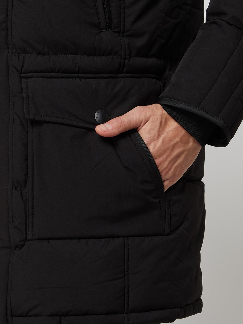 Centauri 44 Funktionsjacke mit abnehmbarer Kapuze in schwarz