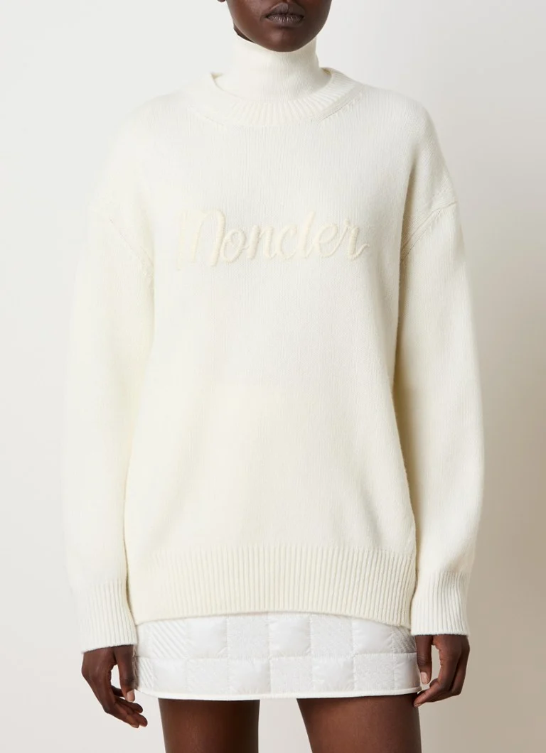 Moncler Fine-knit cashmere blend pullover with logo embroidery