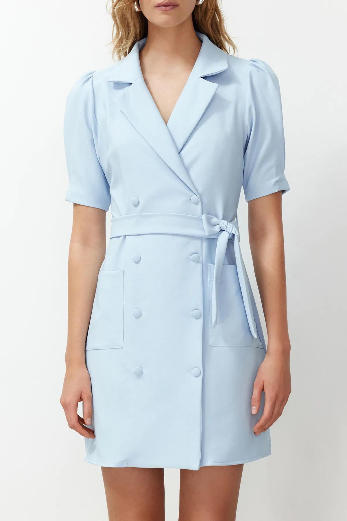 Trendyol Collection  Blaues gewebtes Minikleid TWOSS20EL0236