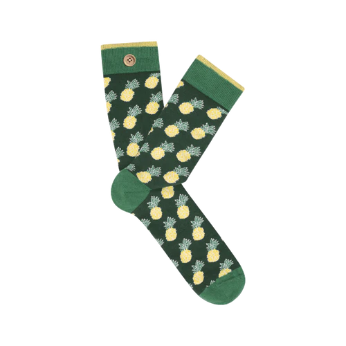 Steven & Louna green socks