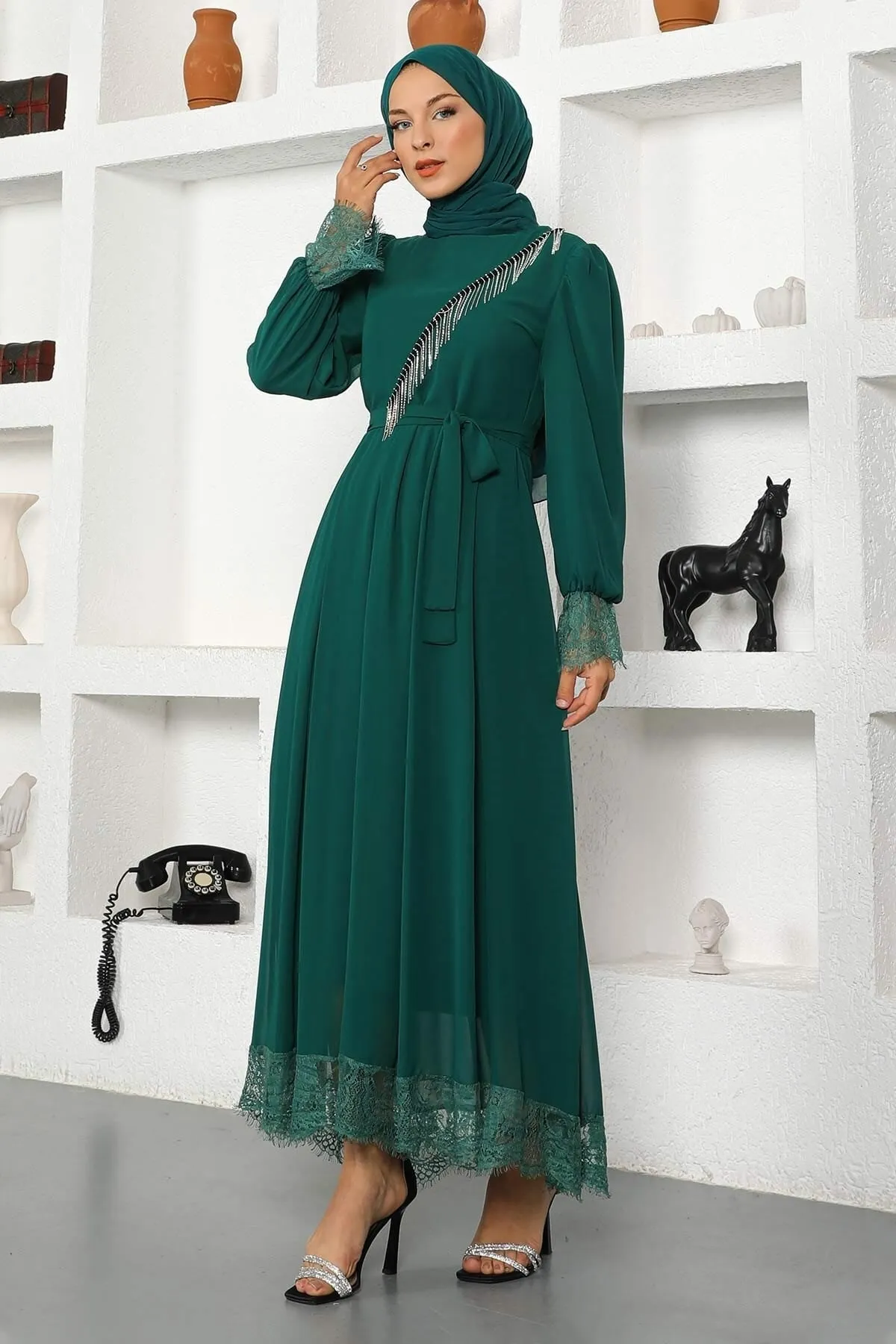 Modamihram  Steindetailliertes Chiffon-Abendkleid Smaragd 17200