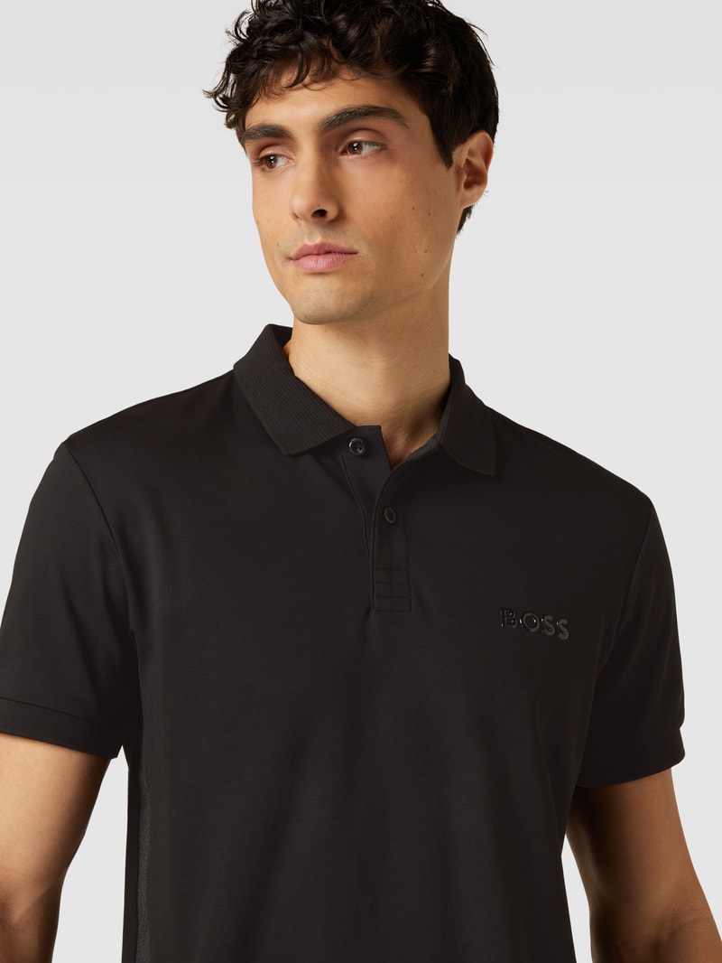 Slim Fit Poloshirt mit Label-Detail Modell 'Paule' in schwarz