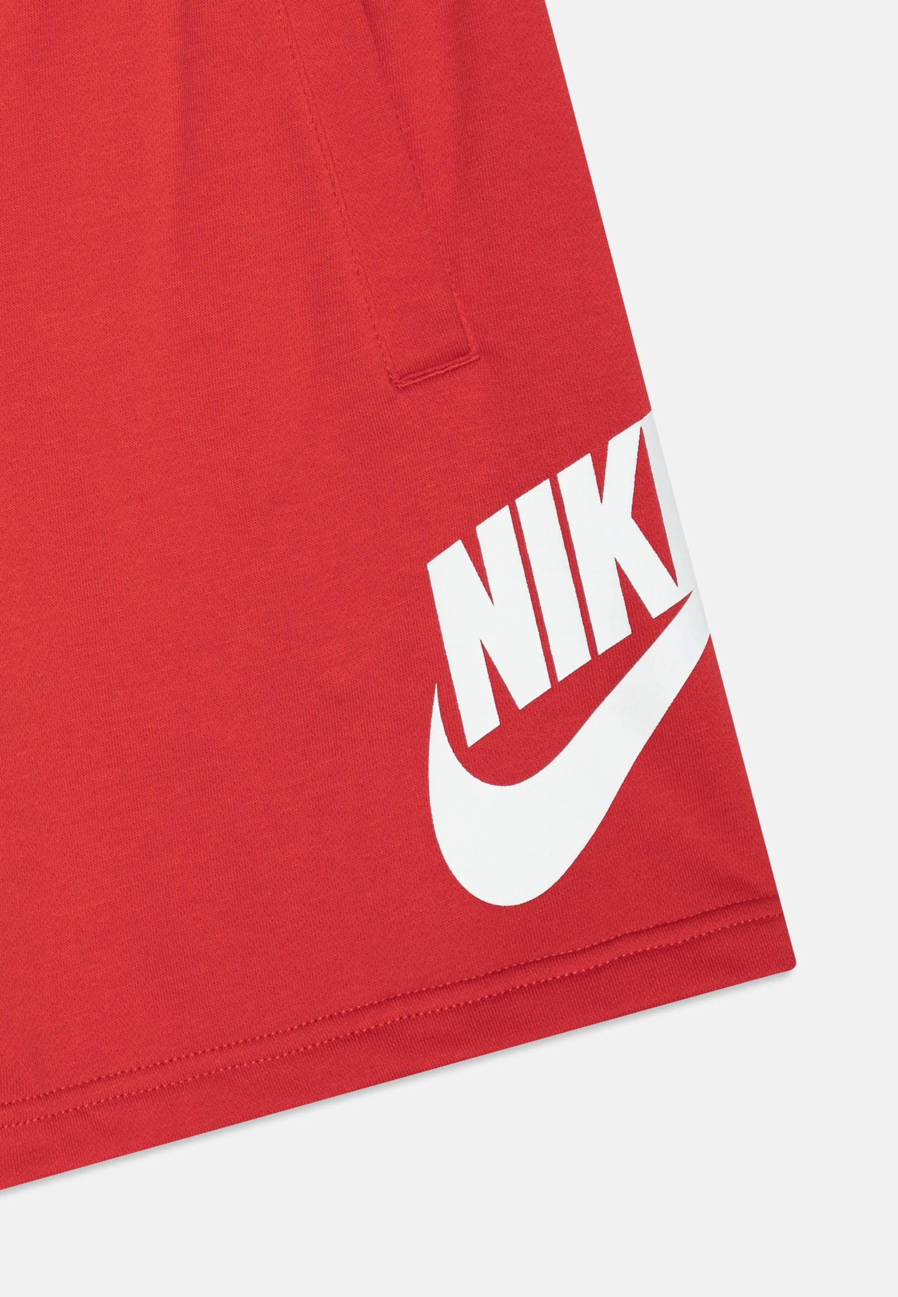 Nike Sportswear CLUB UNISEX - Pantalones cortos