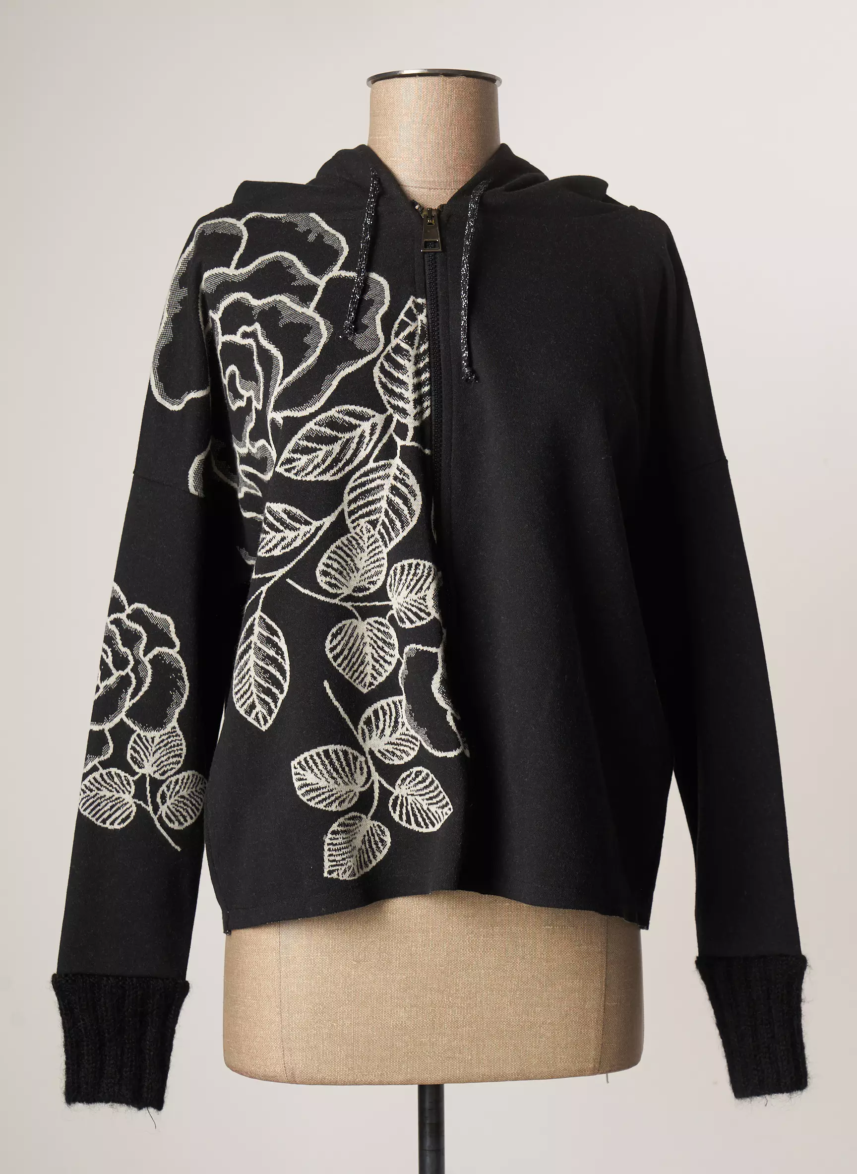 Eleonora Amadei Vestecasual Femme couleur noir