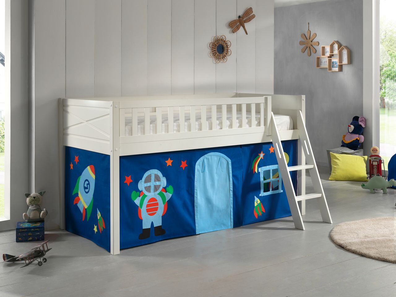 VIPACK Spielbett SCOTT, LF 90 x 200 cm, mit Rolllattenrost, Leiter und Textilset Vorhang 