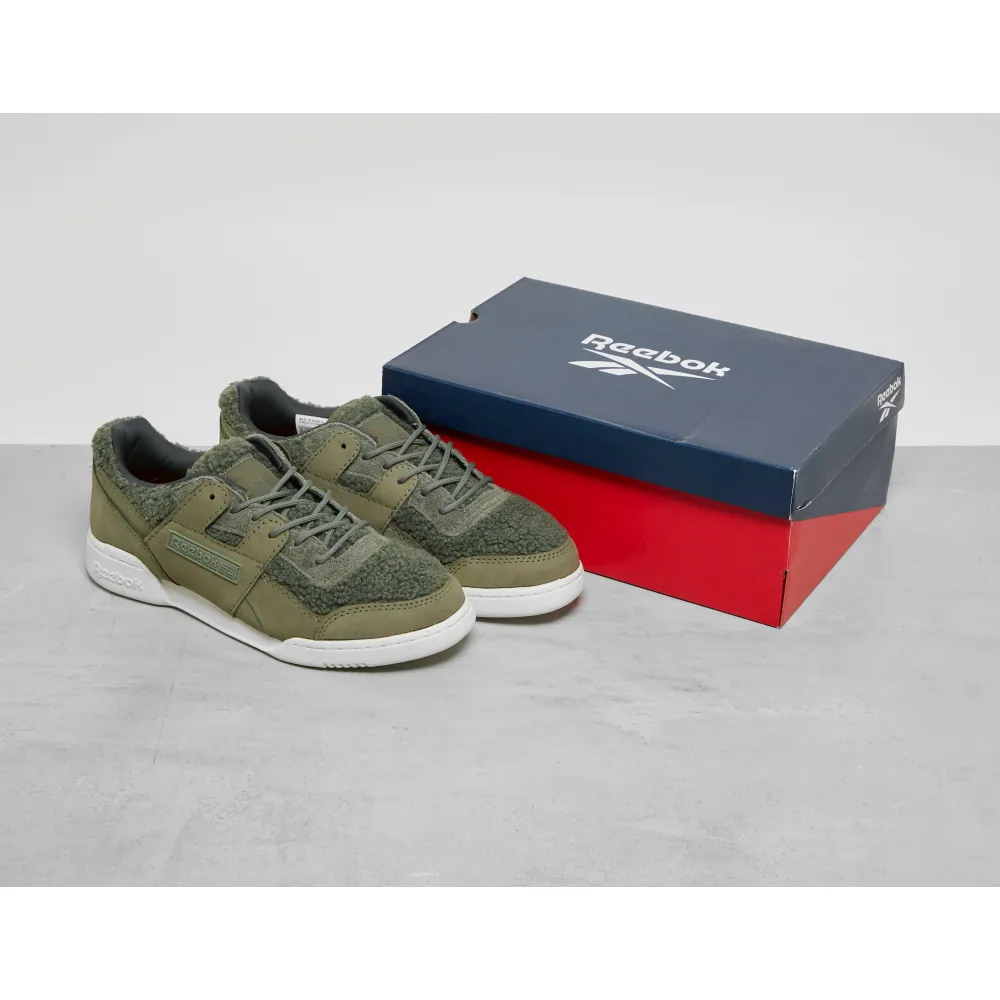 Reebok Workout Plus GX5422 / grün