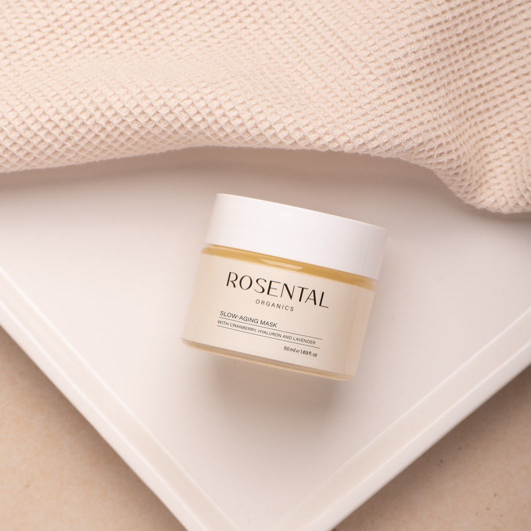 Slow-Aging Mask