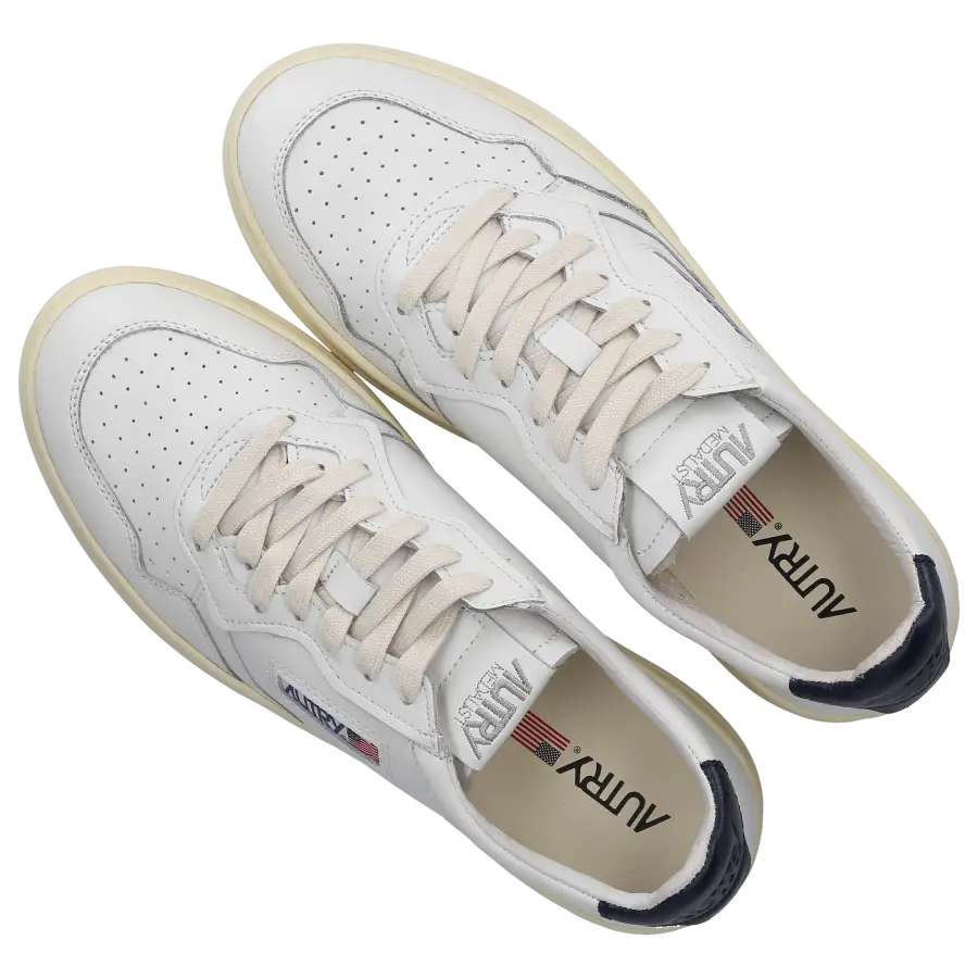 Autry - Sneaker low MEDALIST Kalbsleder - weiß