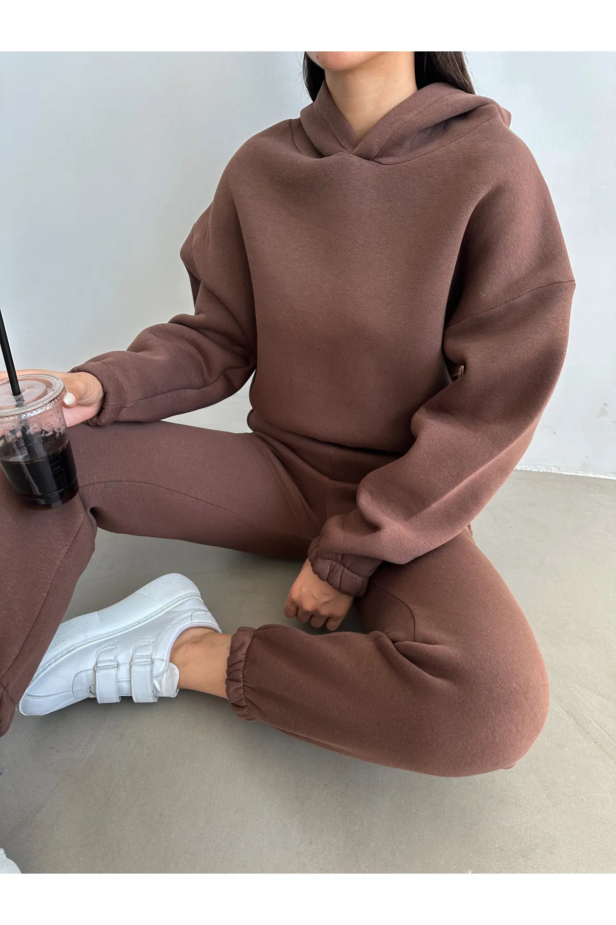 BEJNA  Basic-Trainingsanzug-Set für Damen aus brauner Baumwolle mit Fleece-Innenseite