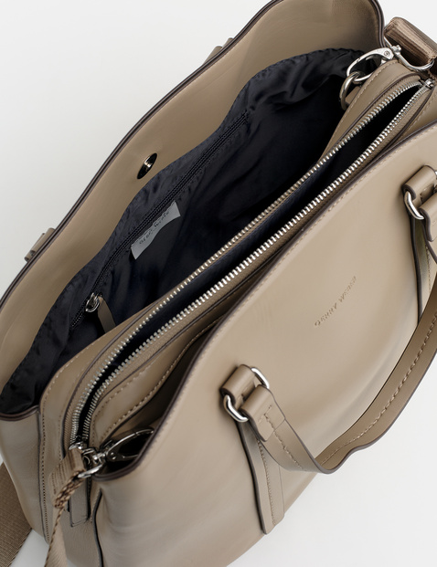 Handtasche mit abnehmbarem Schultergurt