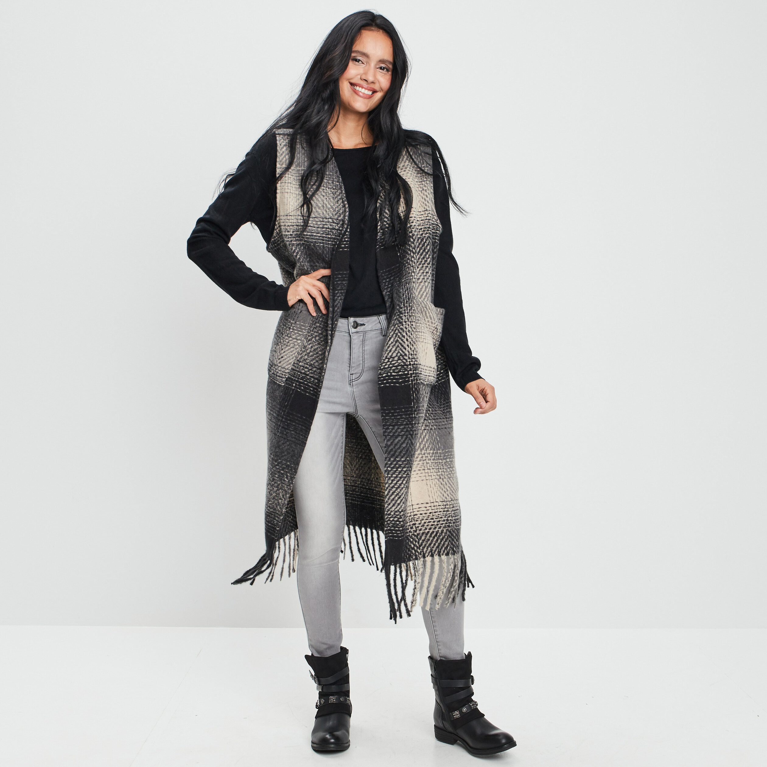 Pull avec col rond noir femme | La Halle