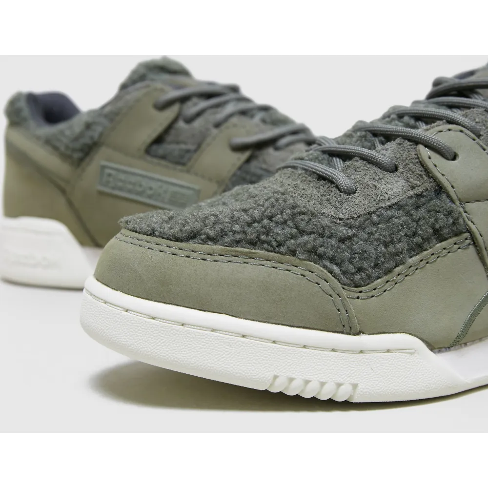 Reebok Workout Plus GX5422 / grün