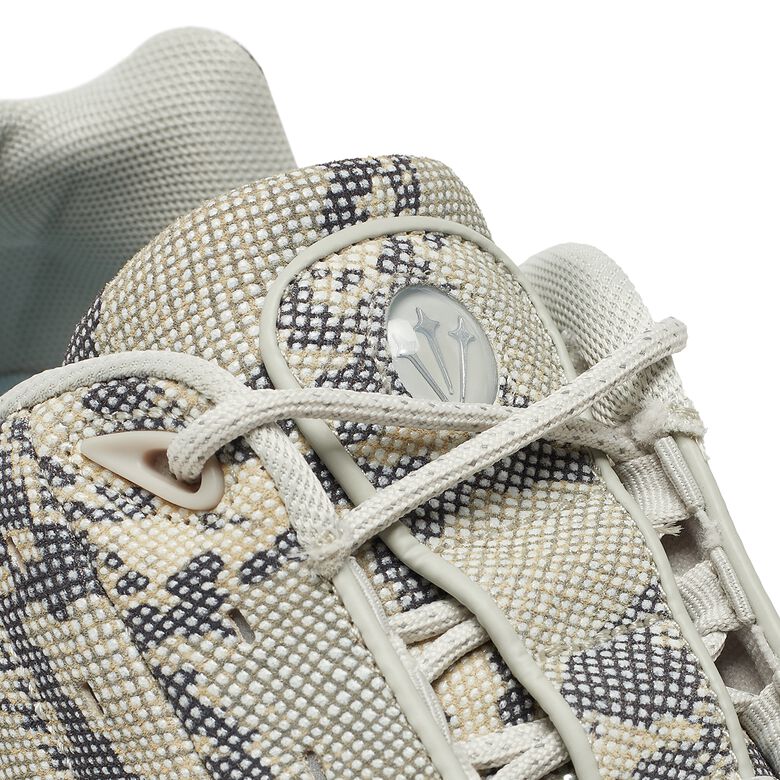 NIKE x Drake Nocta Hot Step Air Terra 
