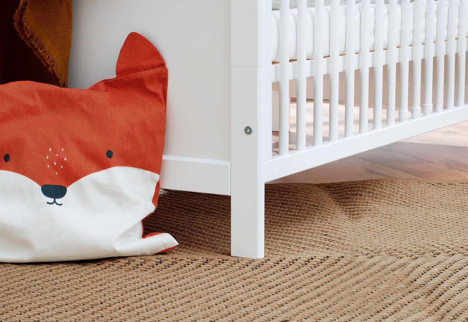 Pinolino® Babyzimmer-Komplettset Viktoria, (Set, 3-St., Kinderbett, Schrank 2-türig, Wickelkommode), zum Juniorzimmmer umbaubar