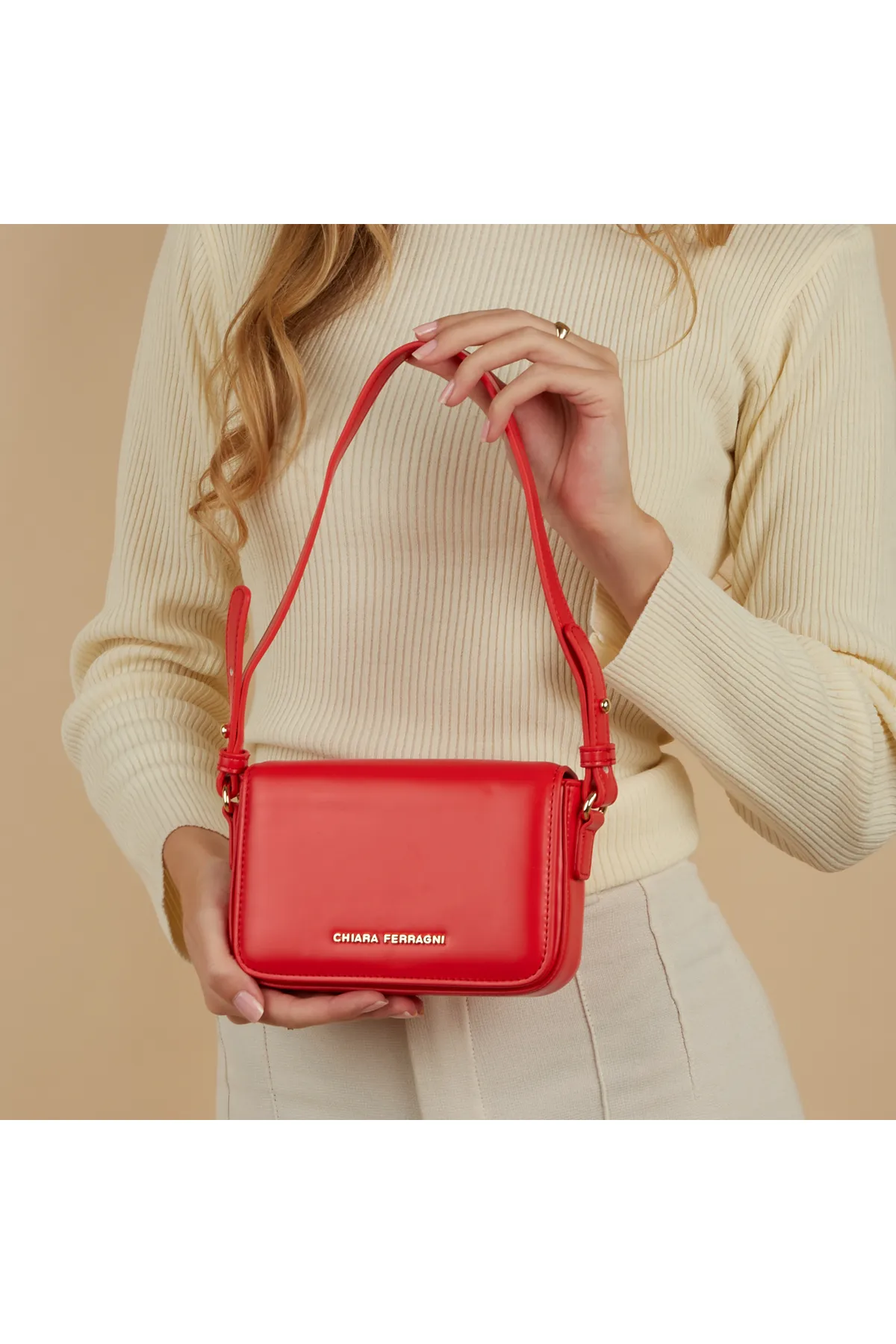 CHIARA FERRAGNI  Damen Umhängetasche Rot 75sb4bk2-zs959-514