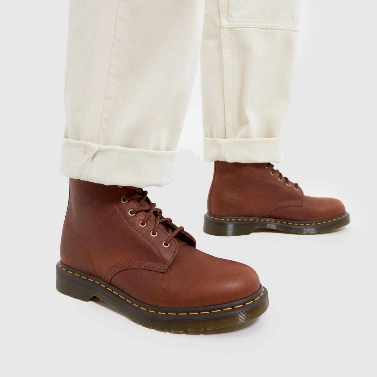 Dr Martens 101 stövlar i brunt