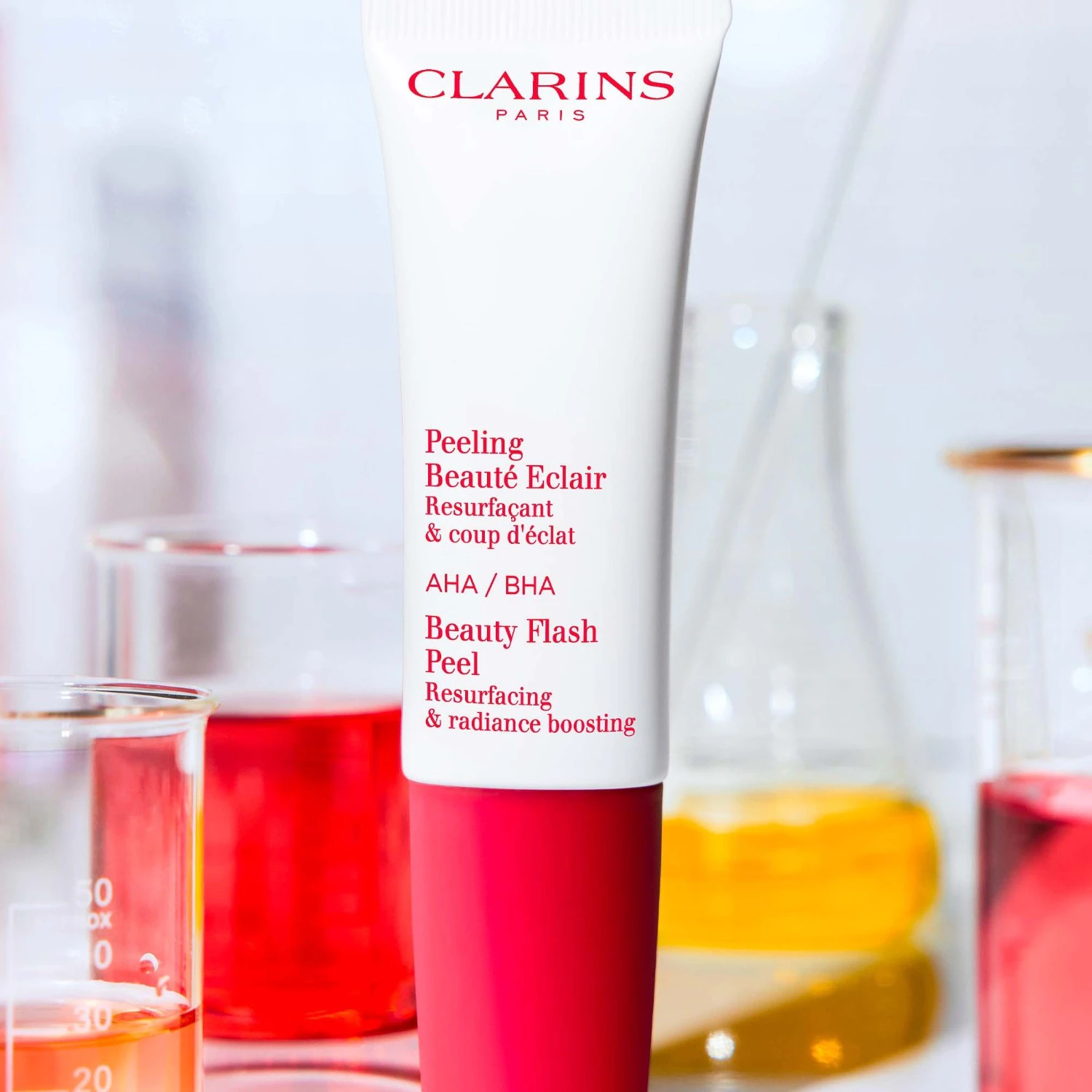 Clarins Beauty Flash Peeling a fáradtság enyhítésére és a ragyogás fokozására