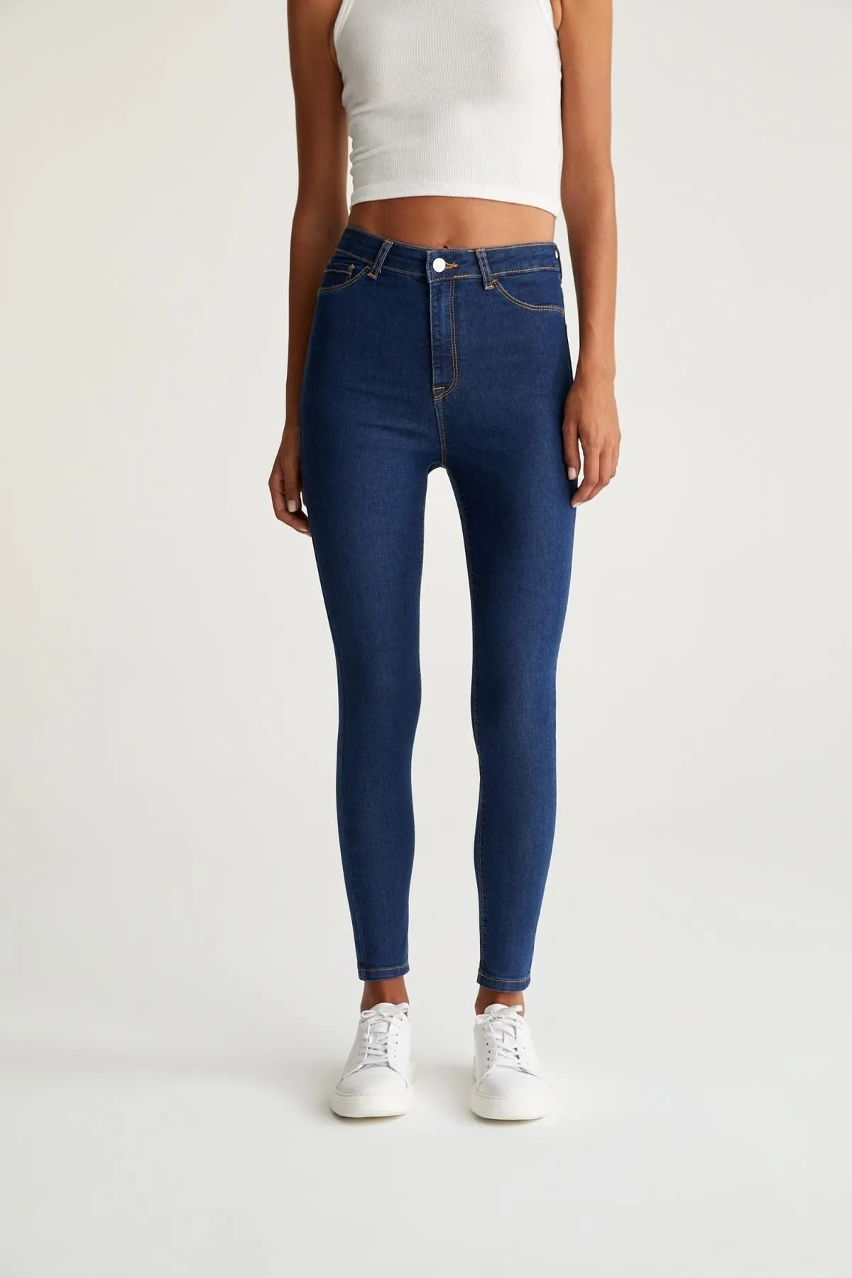 DeFacto  Jeggnig – Super Skinny Fit – Jeanshose mit hoher Taille und schmalem Bein – Y2909az22au
