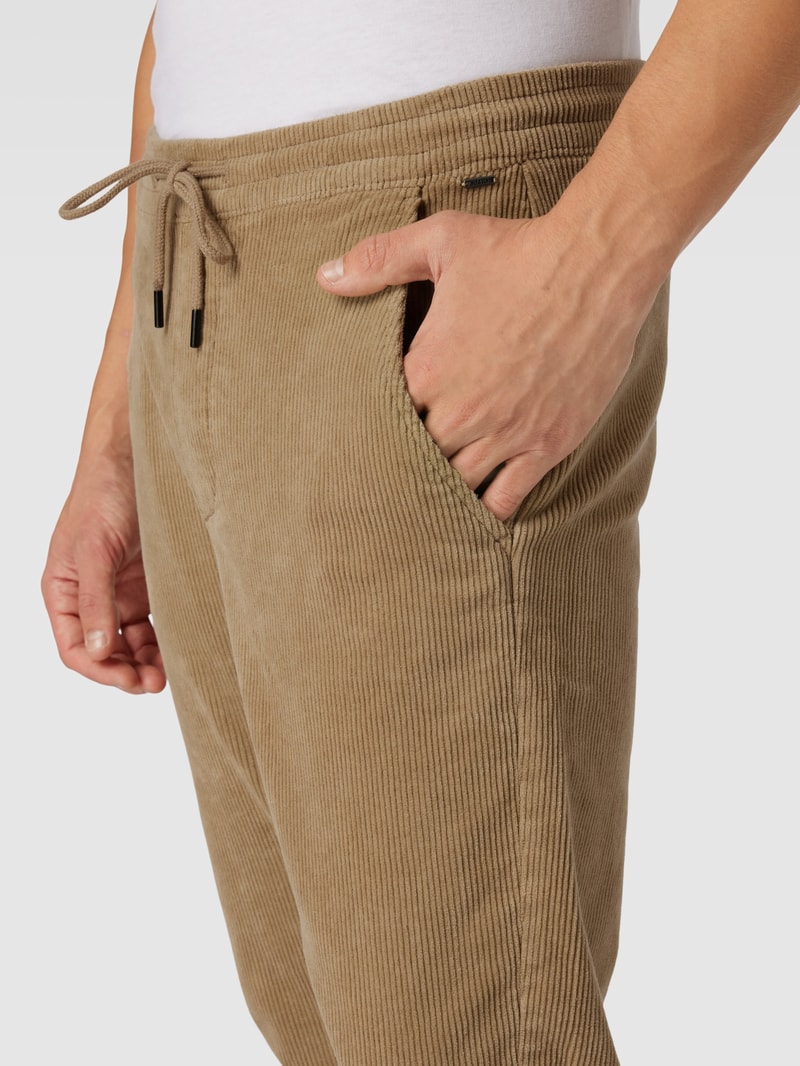 Tapered Cropped Hose aus Cord Modell 'LINUS' in beige