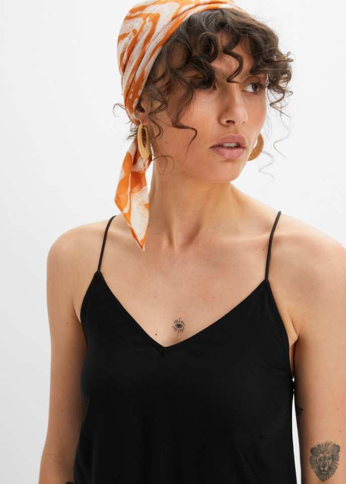 Kurzes Kleid mit elastischen Trägern