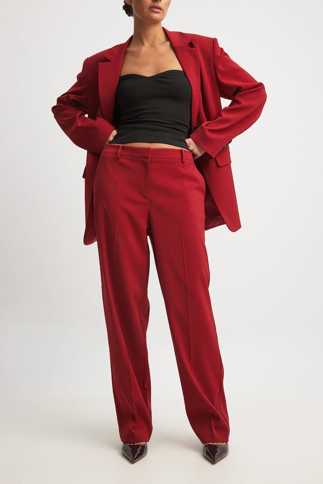 Gerade Anzughose mit niedriger Taille