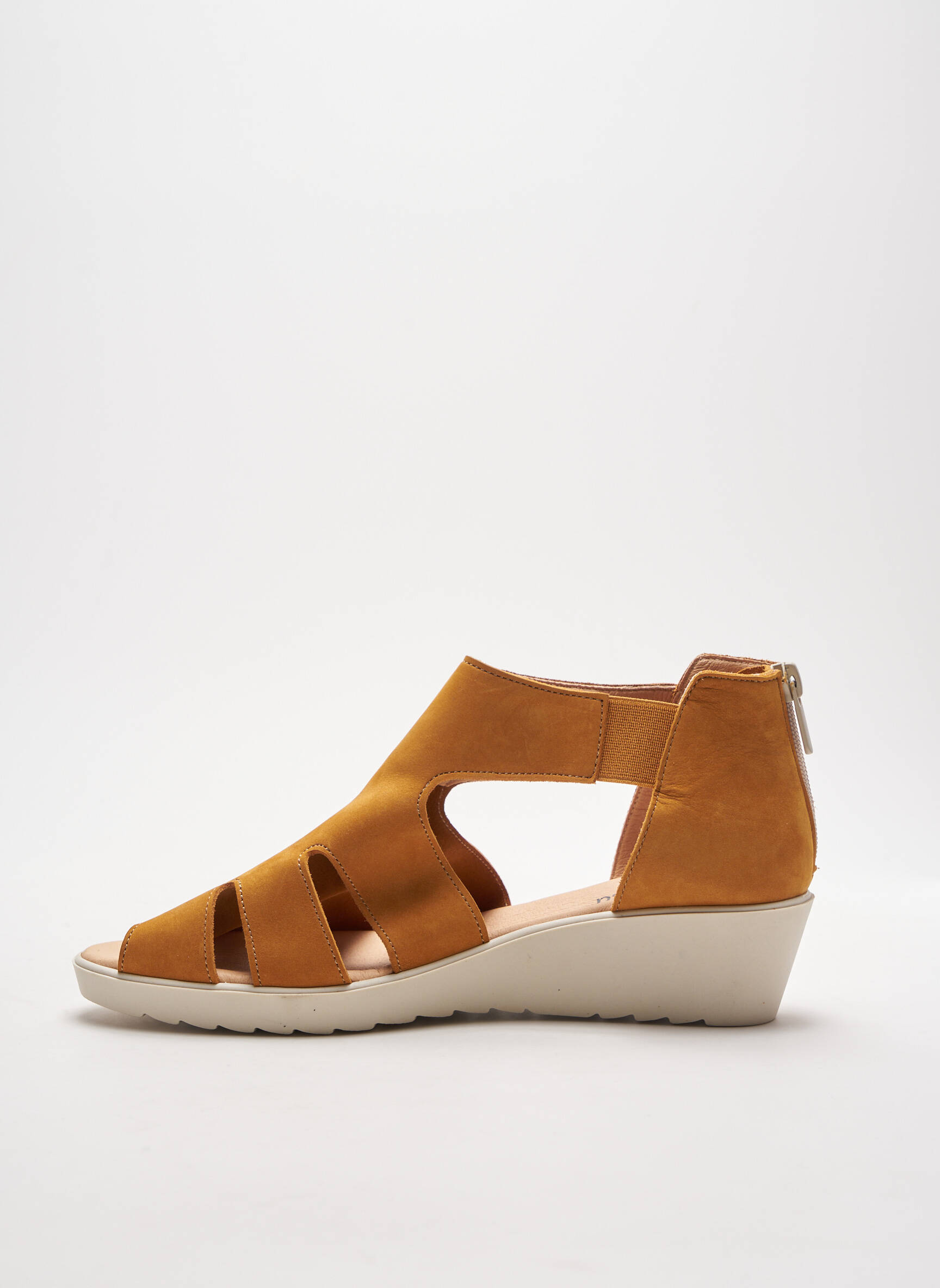 Hirica Sandales Nu Pieds Femme couleur jaune