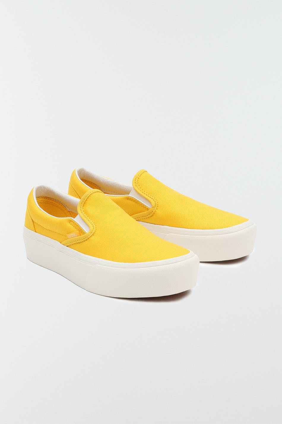 Ua classic slip-on platform sneakers