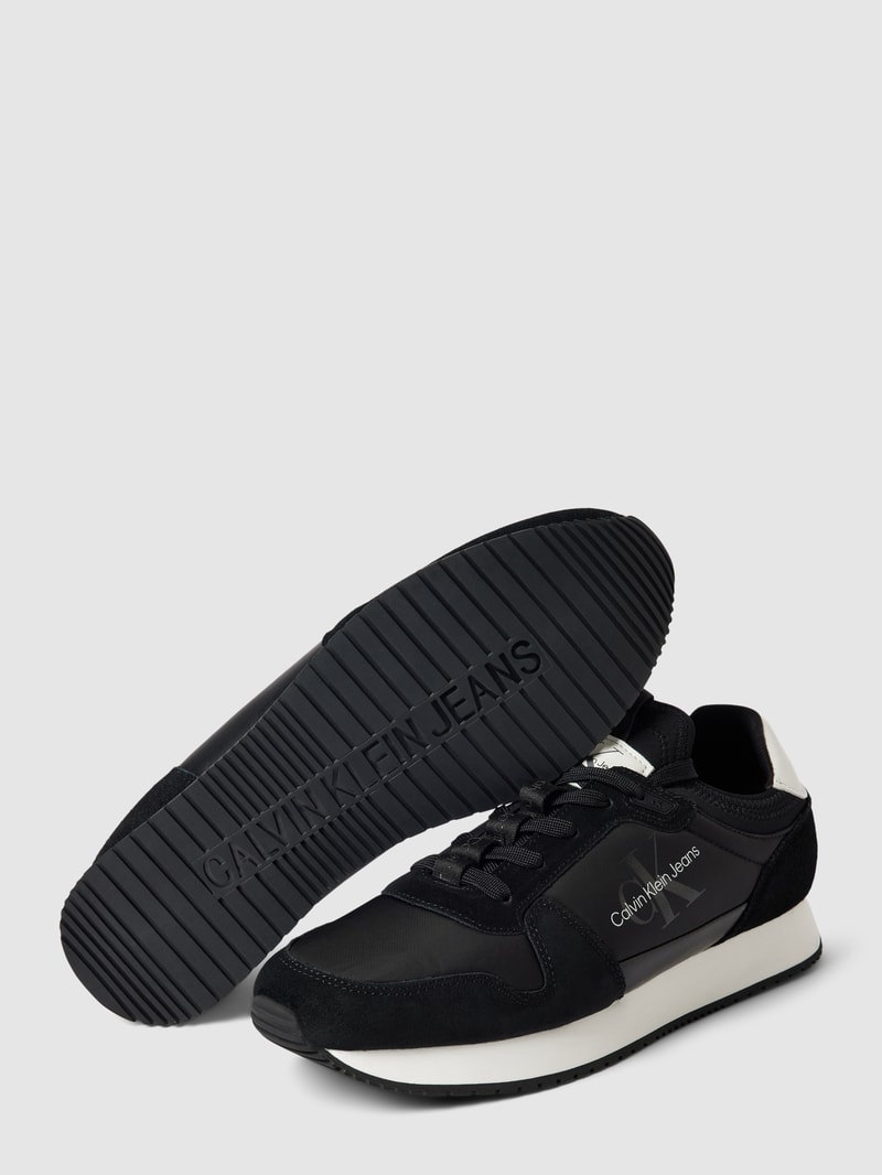 Sneaker mit Label-Details Modell 'RETRO RUNNER' in schwarz