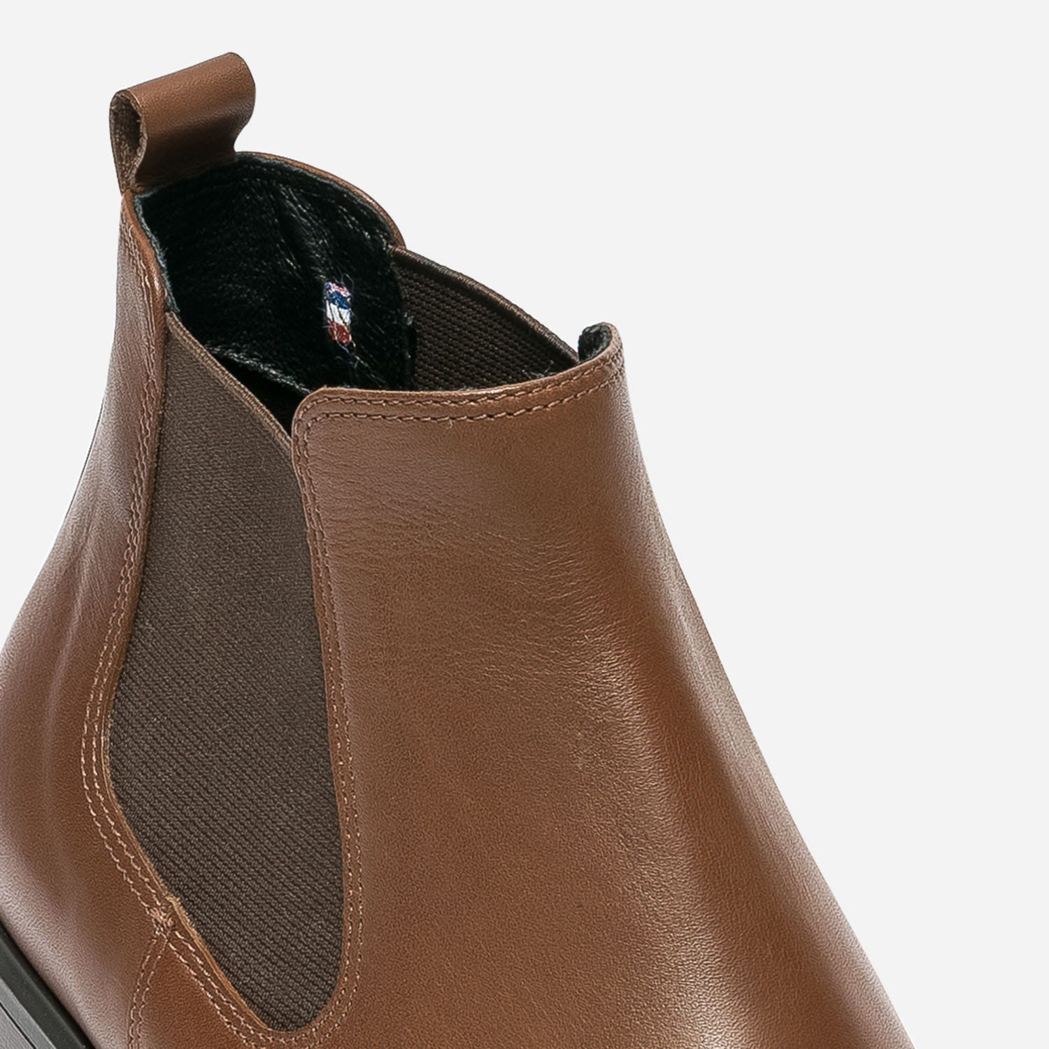 Chelsea boots ERAM FLEX cognac en cuir éco-conçu