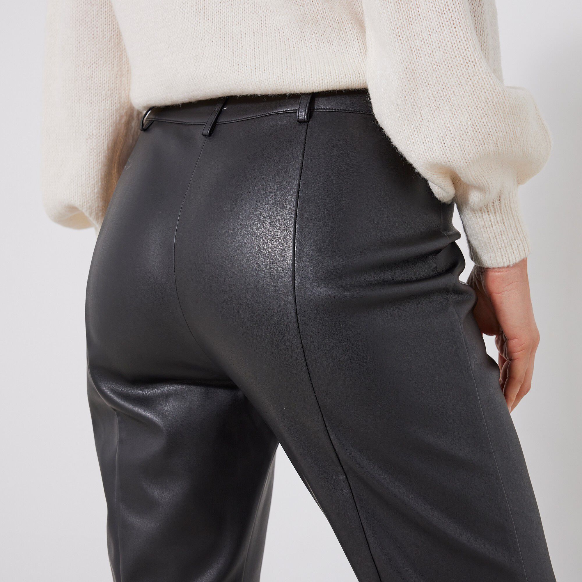 Pantalon fuselé, aspect cuir(1)